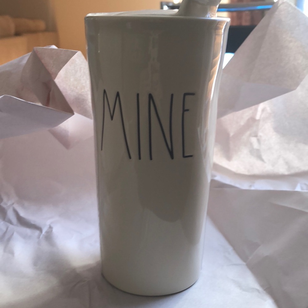 👑RAE DUNN👑 ceramic mug